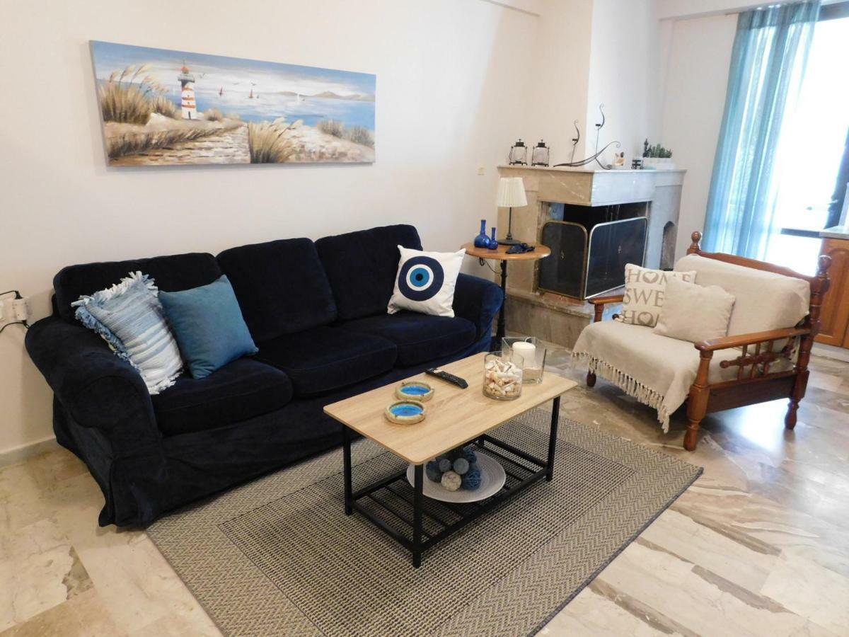 A Bright Home Away From Home ปาราลีอออัสตรอช ภายนอก รูปภาพ